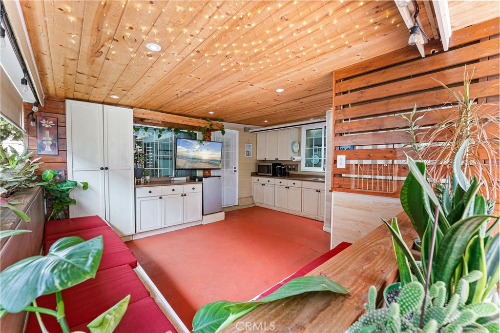 20402 Pioneer Boulevard