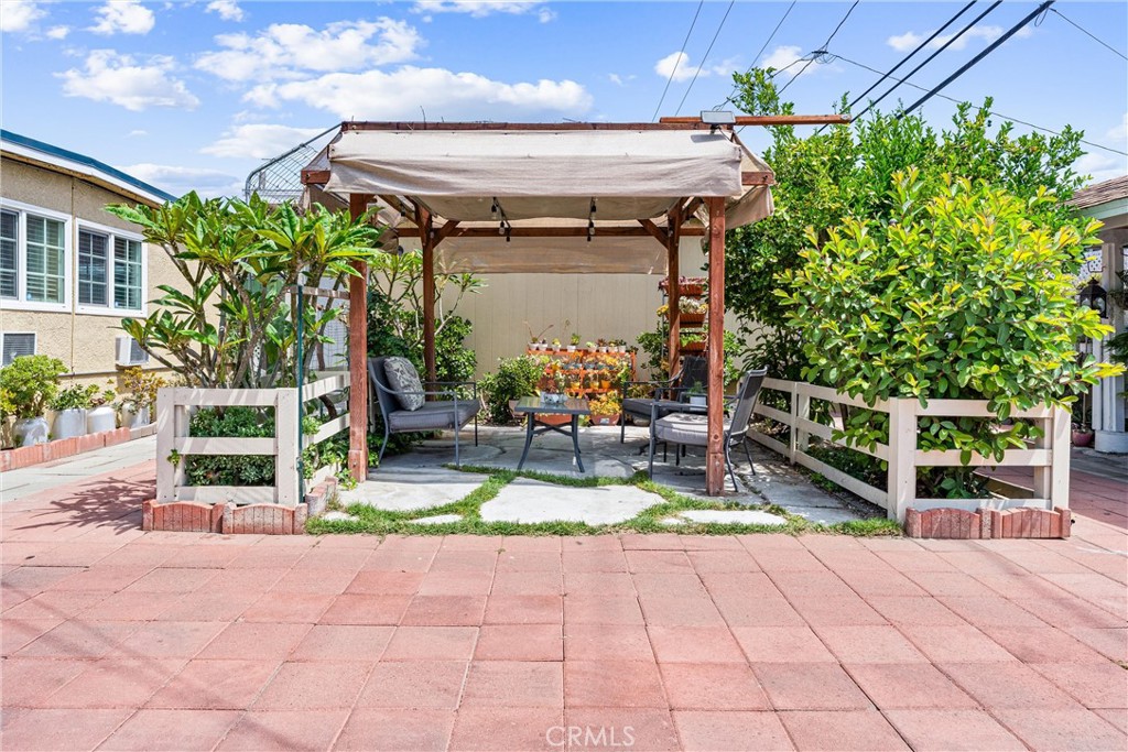 20402 Pioneer Boulevard