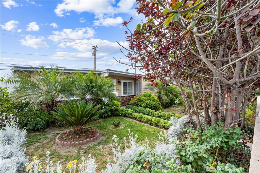 20402 Pioneer Boulevard