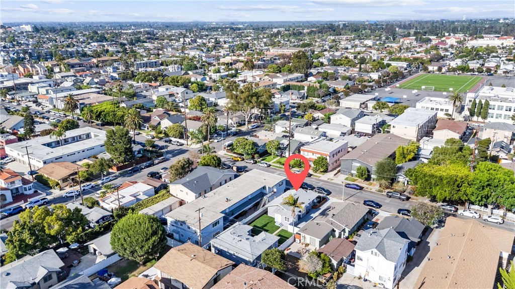 765 Loma Avenue