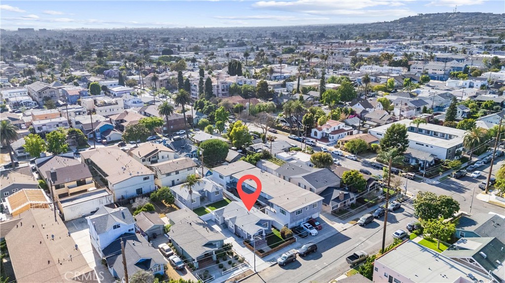 765 Loma Avenue