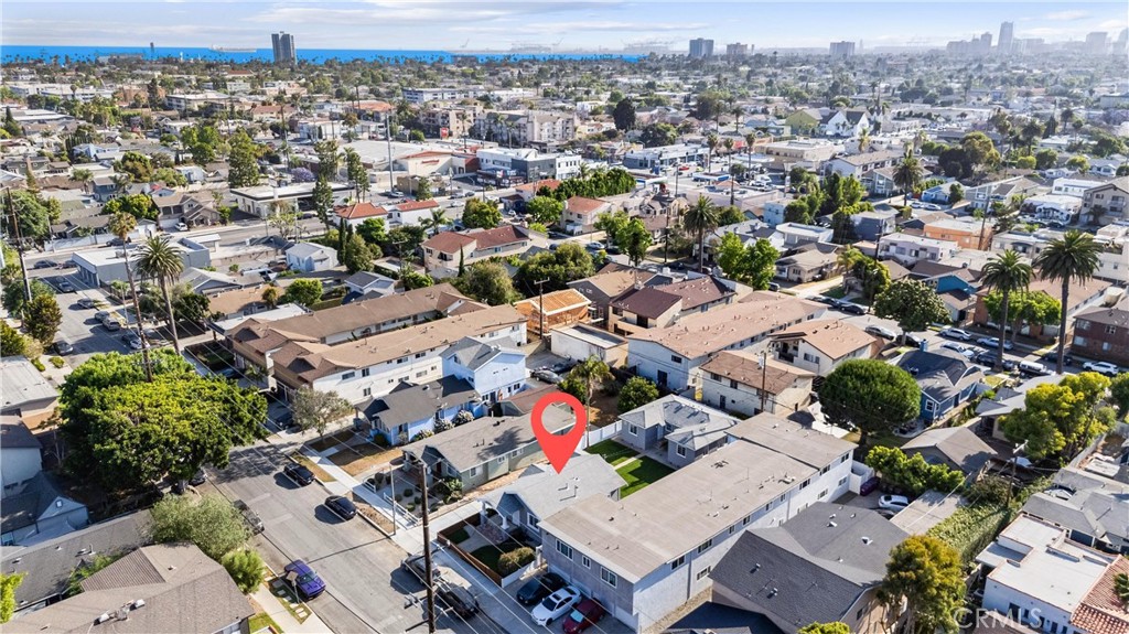 765 Loma Avenue
