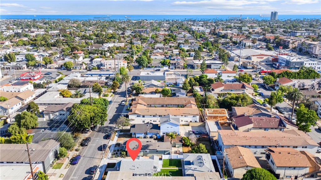 765 Loma Avenue