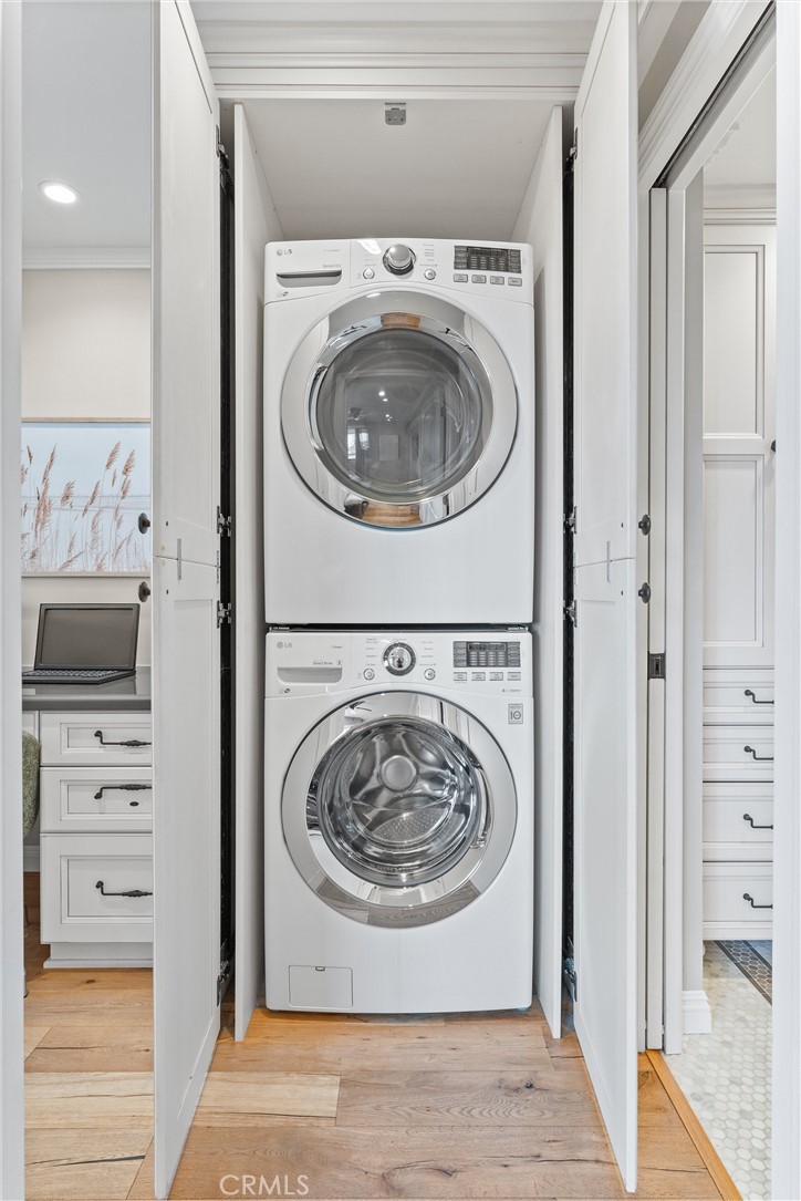 201 Bay Shore Avenue 305