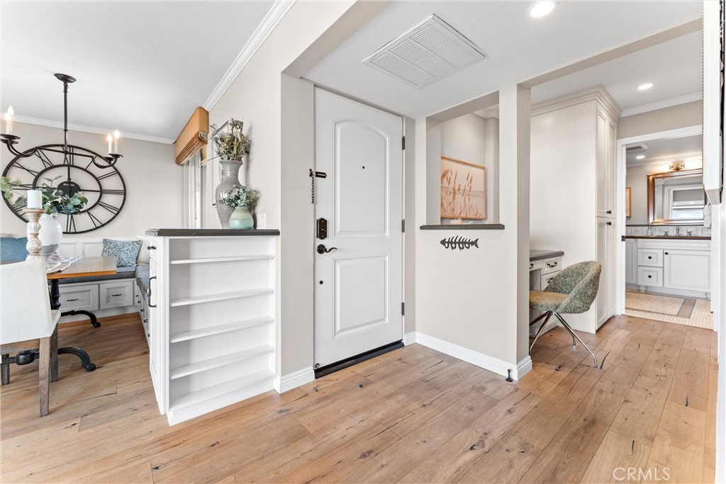 201 Bay Shore Avenue 305