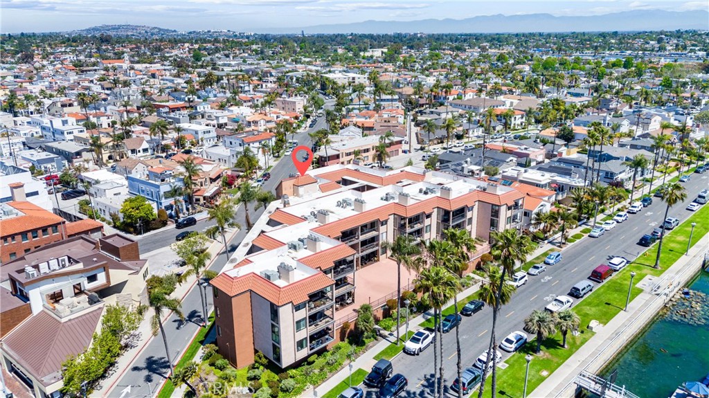 201 Bay Shore Avenue 305