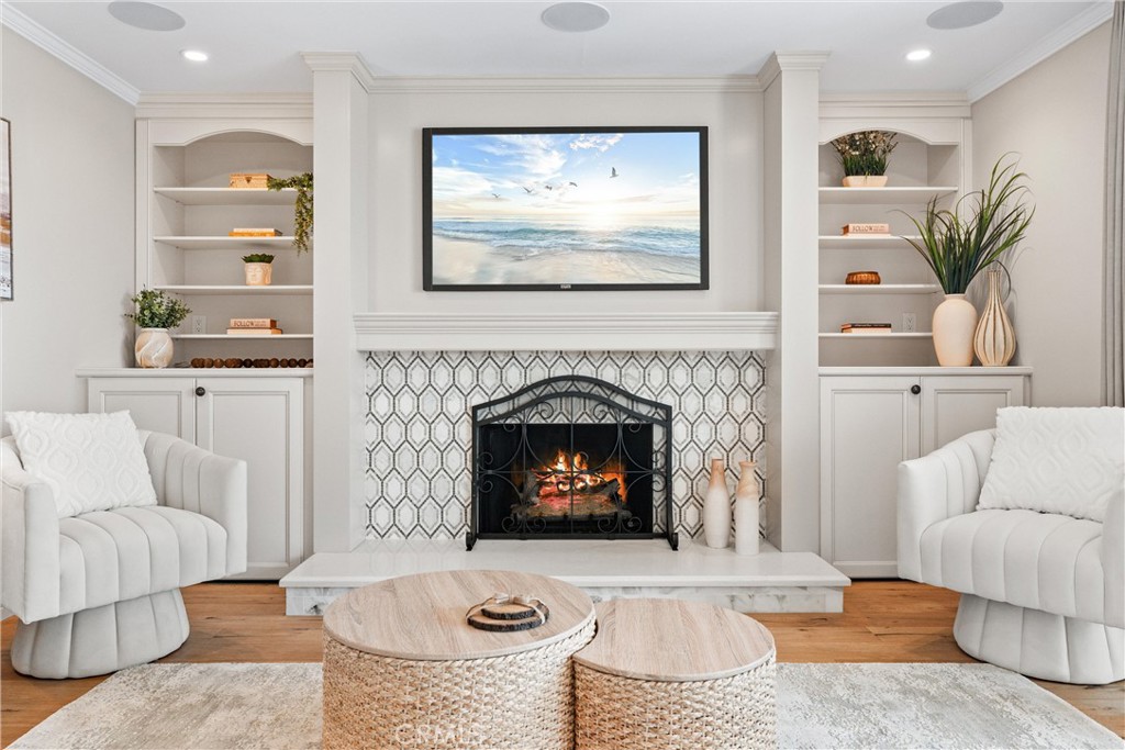 201 Bay Shore Avenue 305