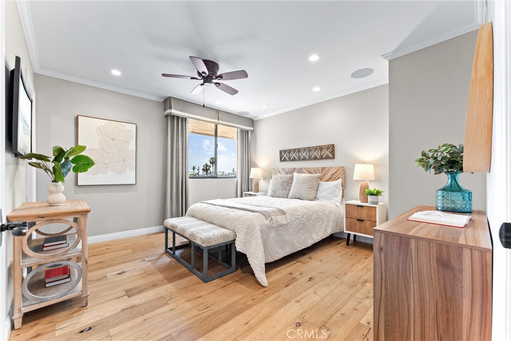 201 Bay Shore Avenue 305