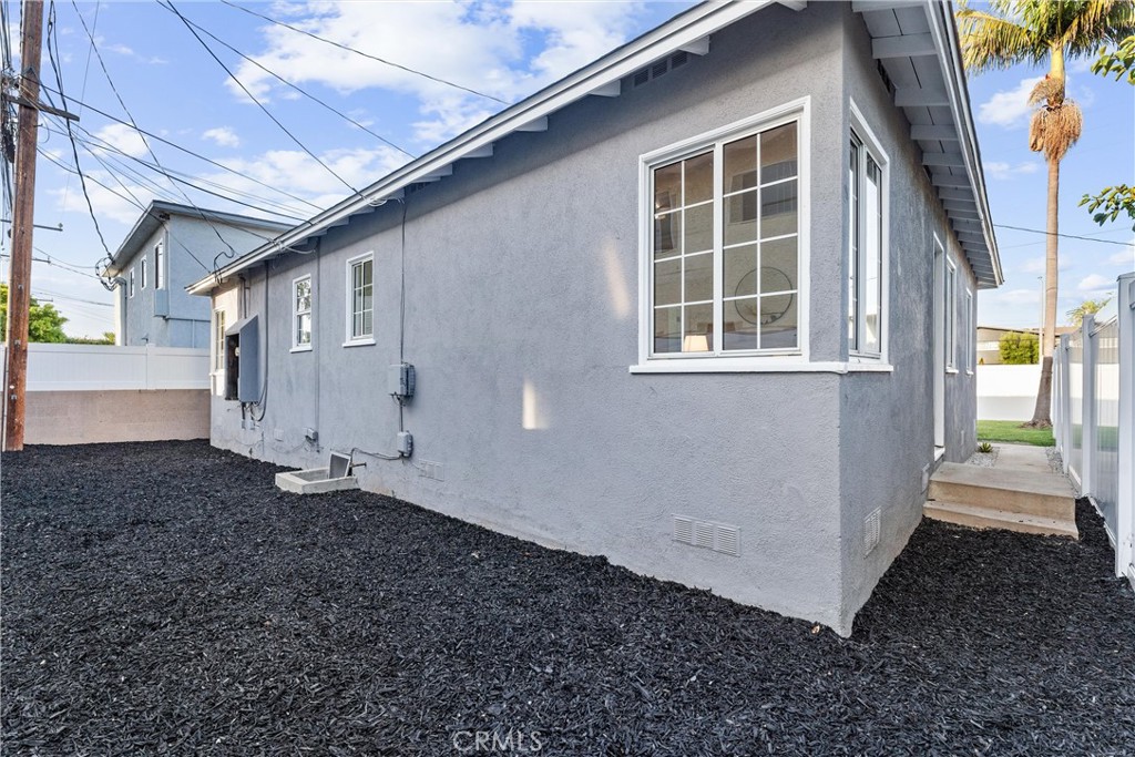 765 Loma Avenue 769