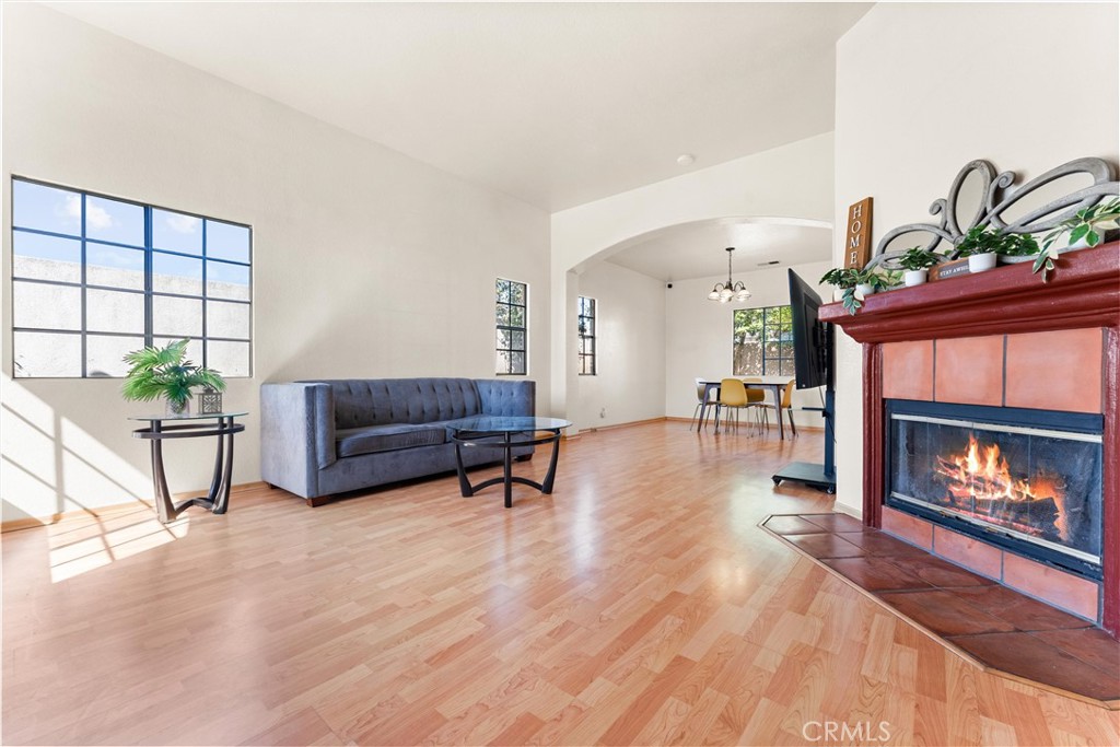 1129 Dahlia Way