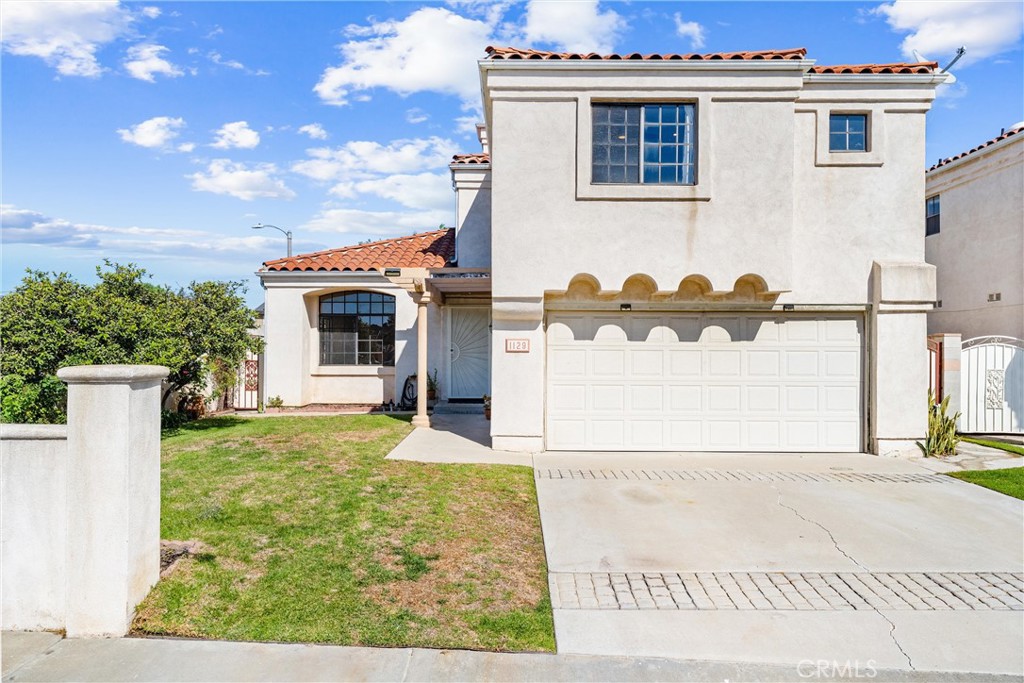 1129 Dahlia Way