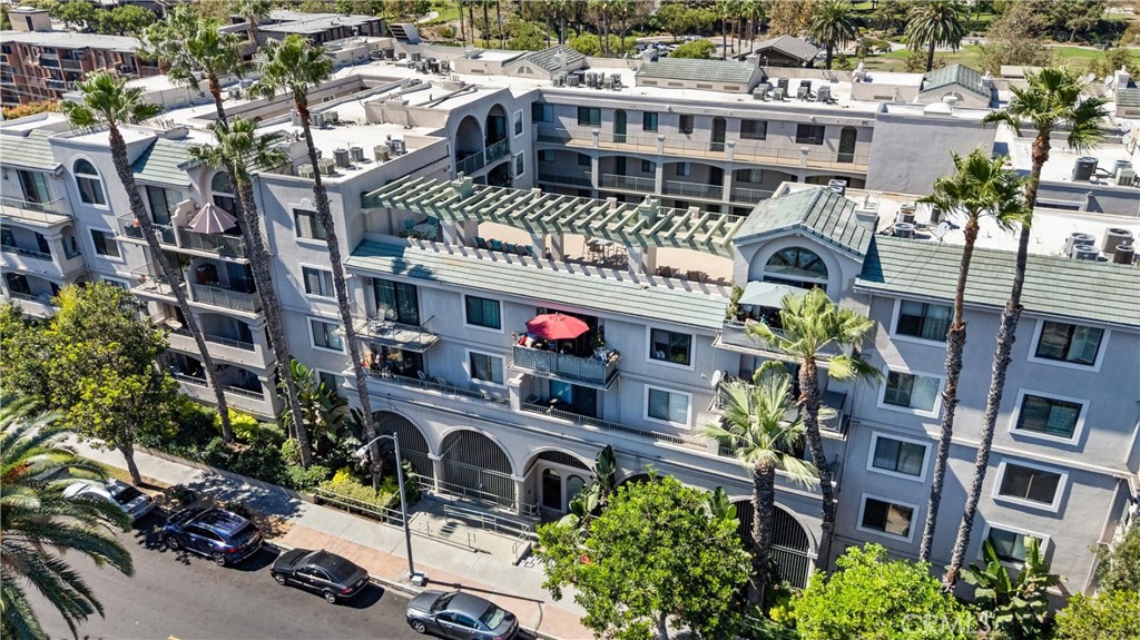 555 Maine Avenue 101