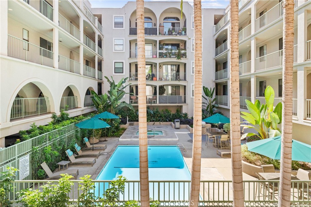 555 Maine Avenue 101