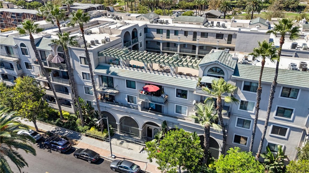 555 Maine Avenue 101