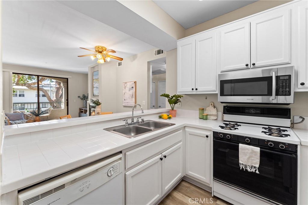 555 Maine Avenue 101