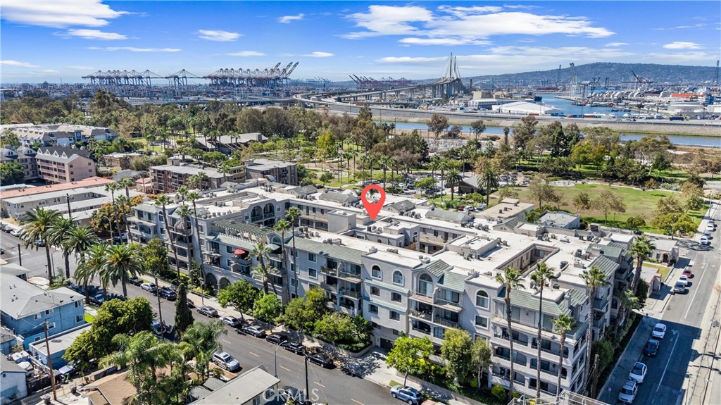 555 Maine Avenue 101