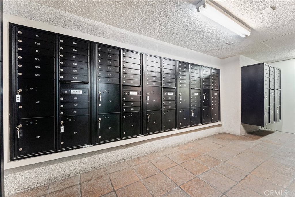 555 Maine Avenue 101