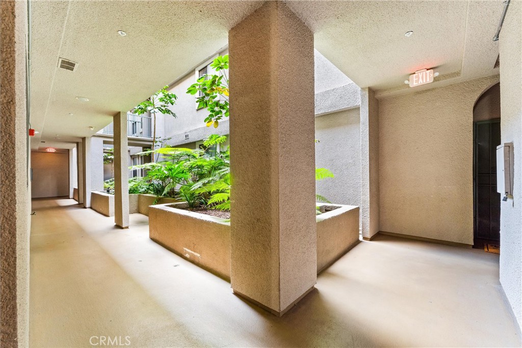 555 Maine Avenue 101