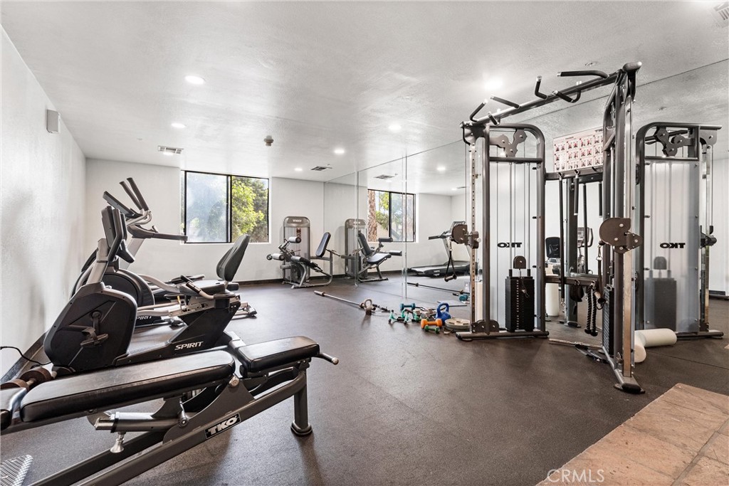 555 Maine Avenue 101