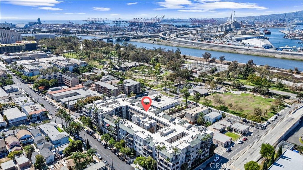 555 Maine Avenue 101