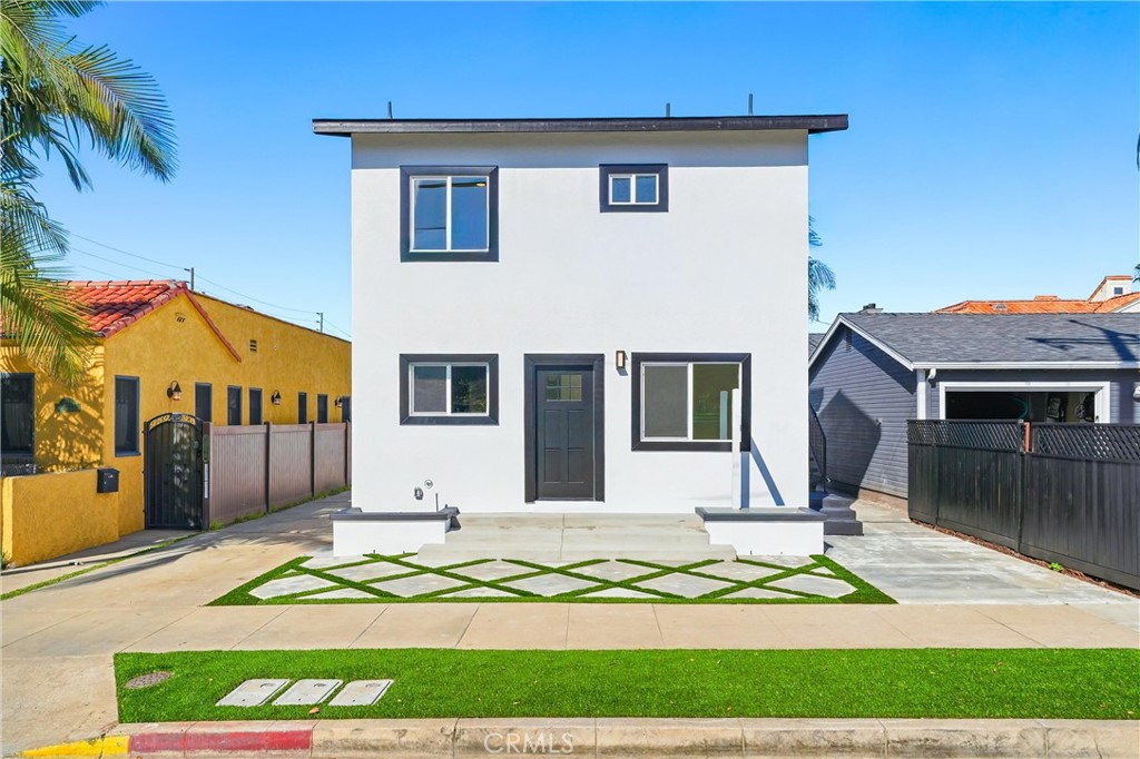 3519 E Colorado Street