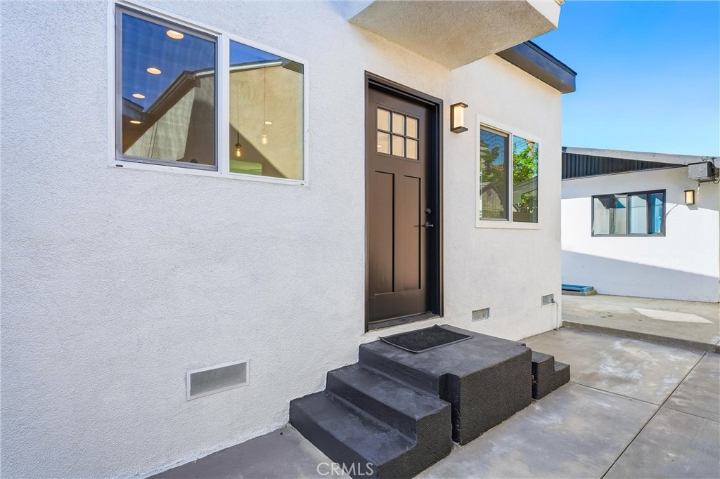 3519 E Colorado Street