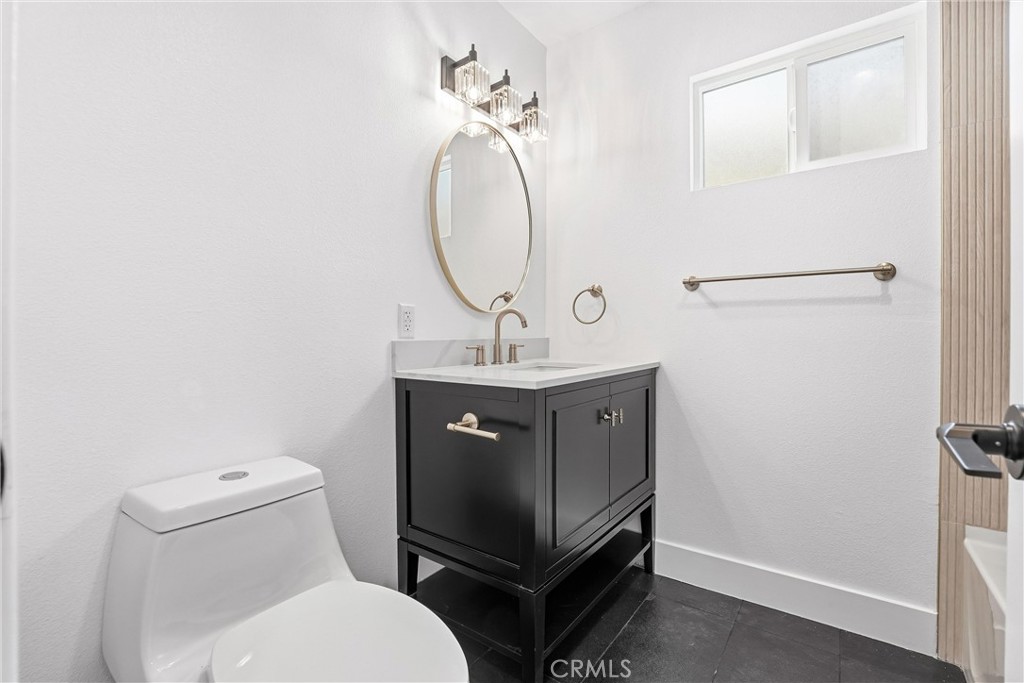 3519 E Colorado Street