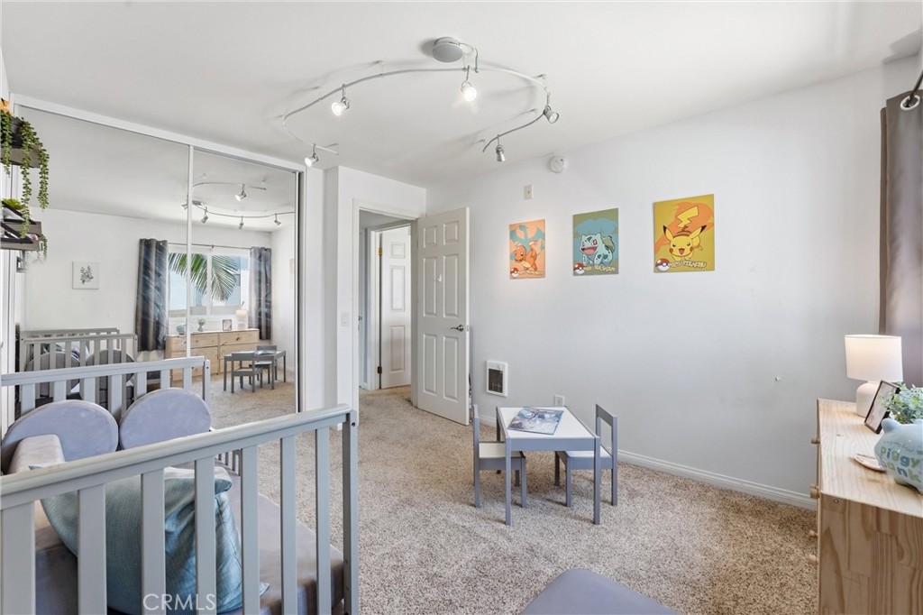 741 W 24th 2
