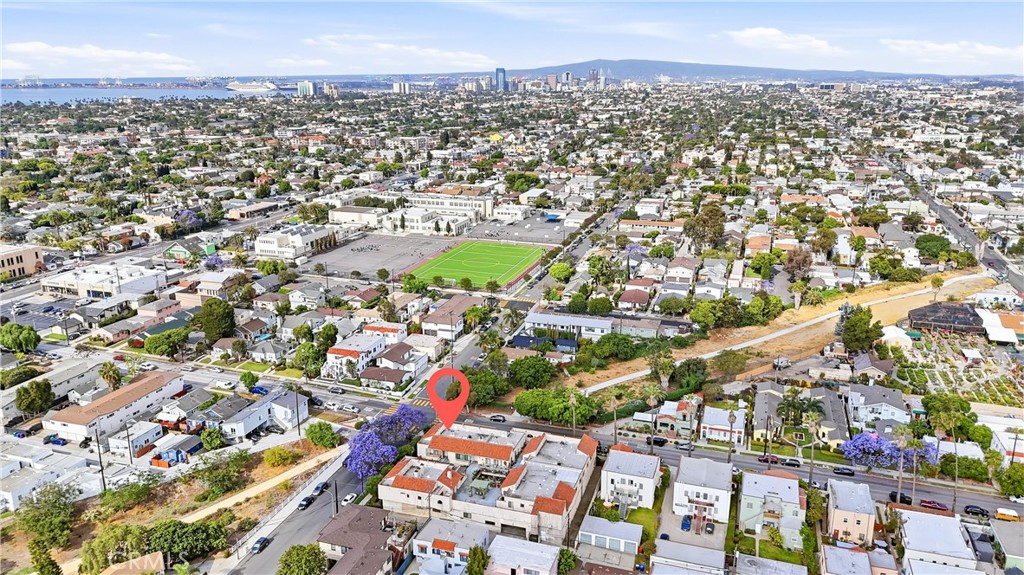 800 Termino Avenue 5