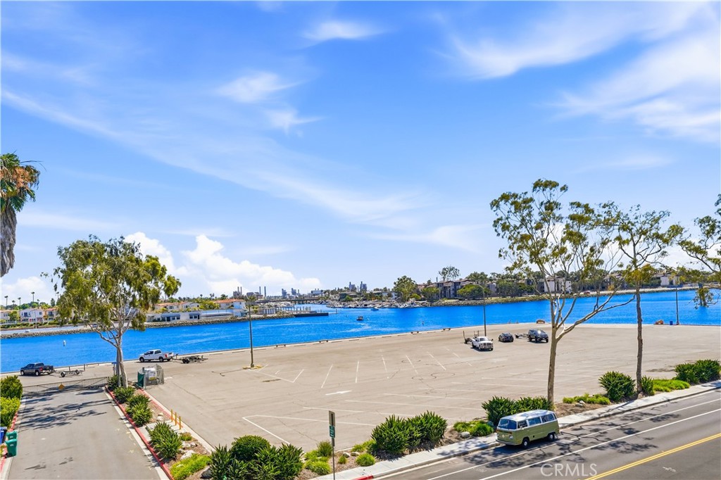 383 Bay Shore Avenue 407