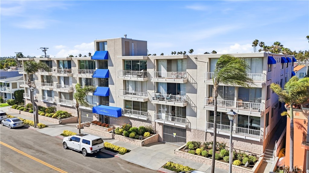 383 Bay Shore Avenue 407