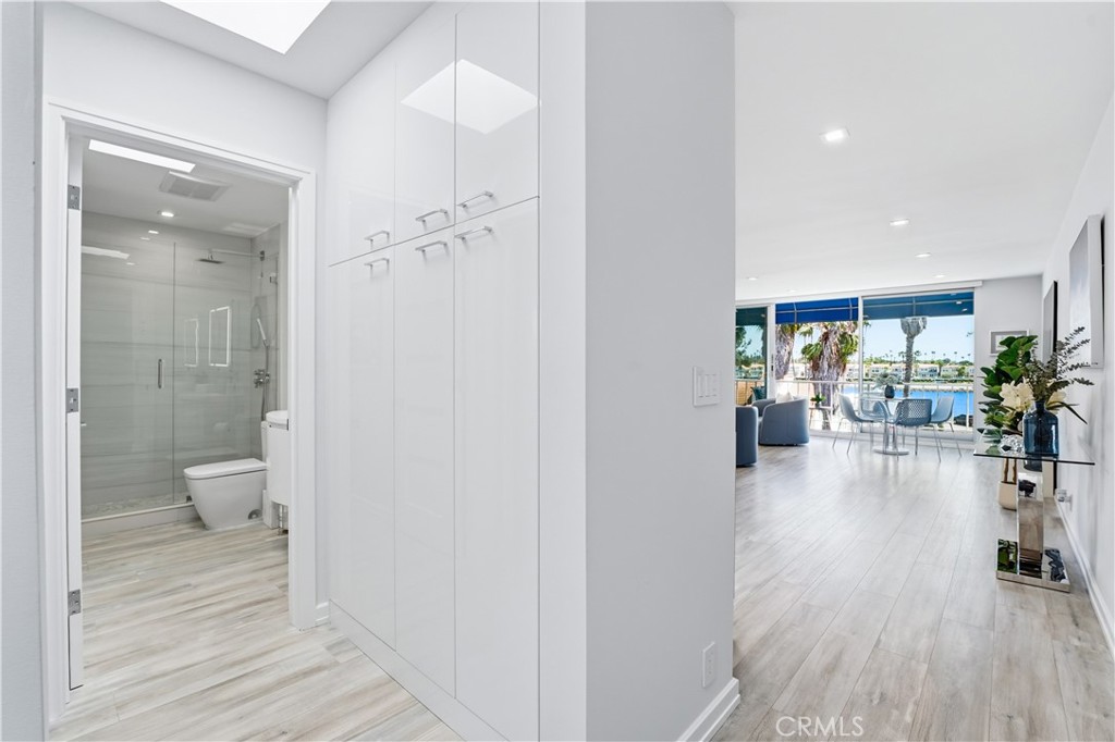383 Bay Shore Avenue 407