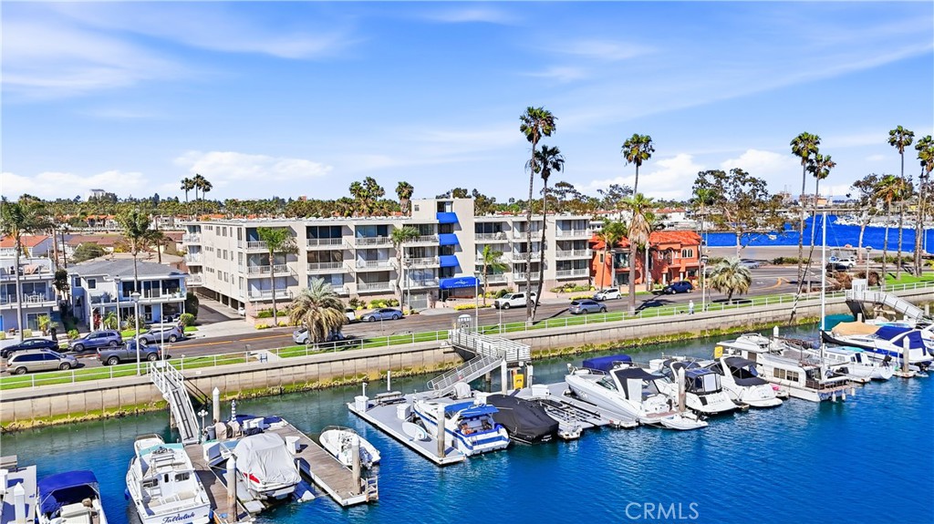 383 Bay Shore Avenue 407
