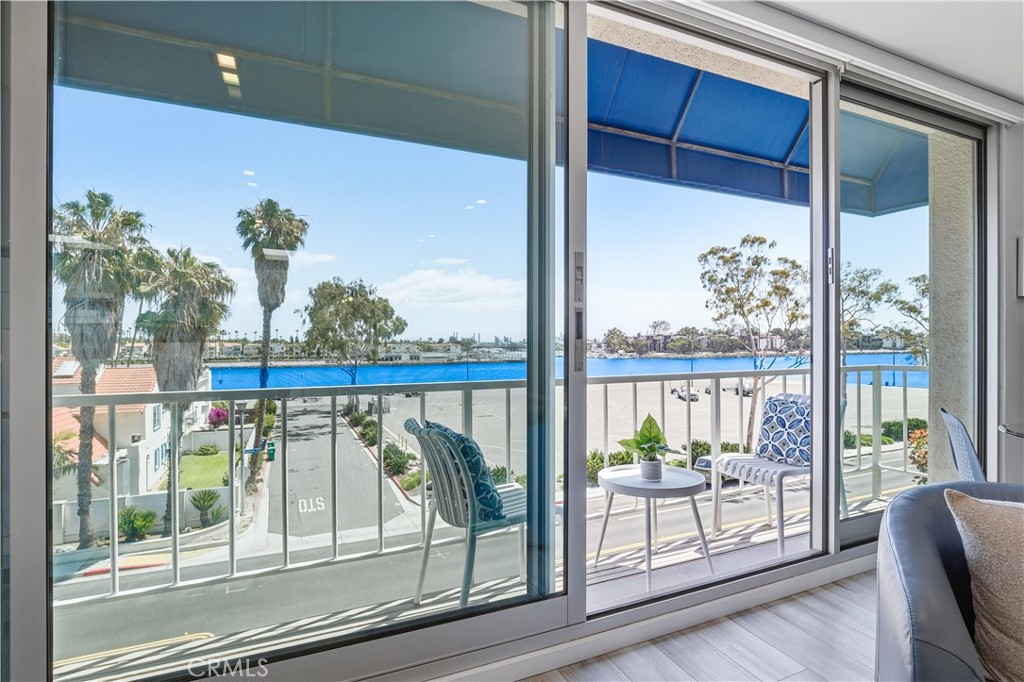 383 Bay Shore Avenue 407