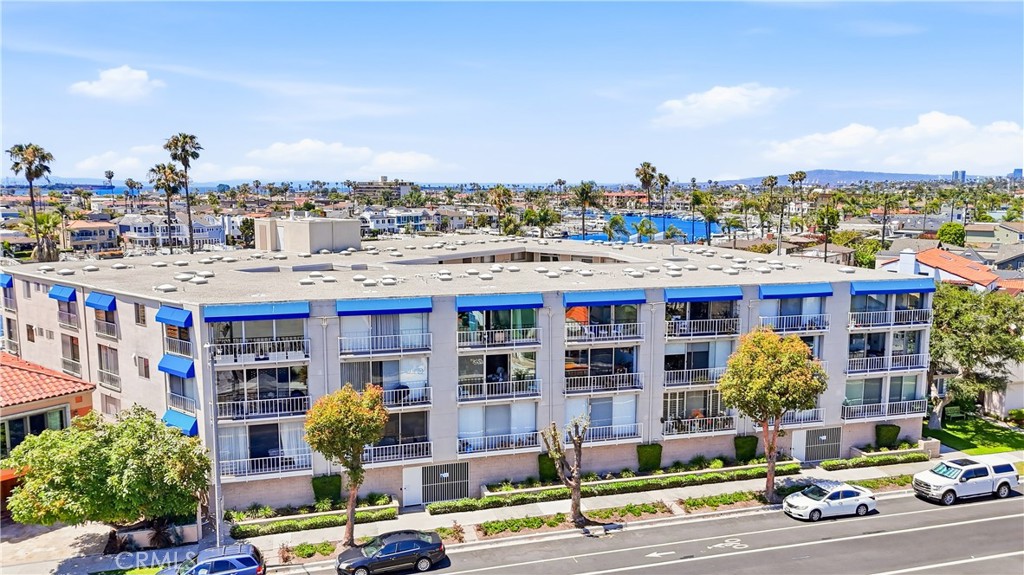 383 Bay Shore Avenue 407