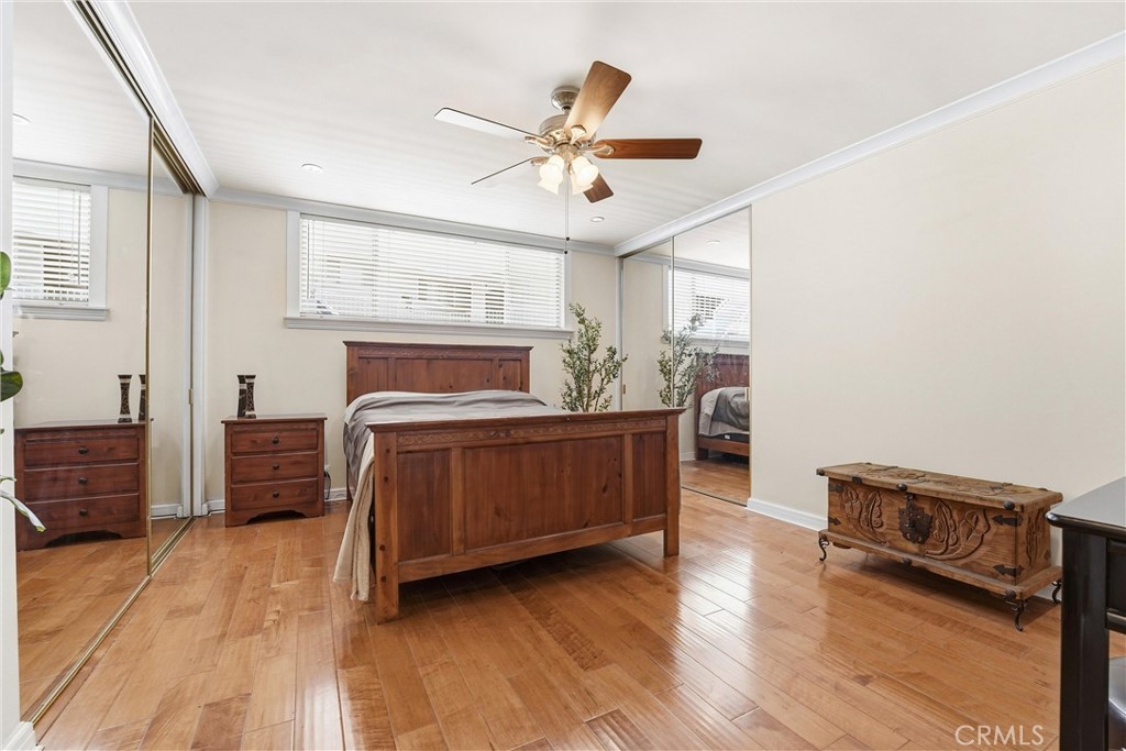 383 Bay Shore 307