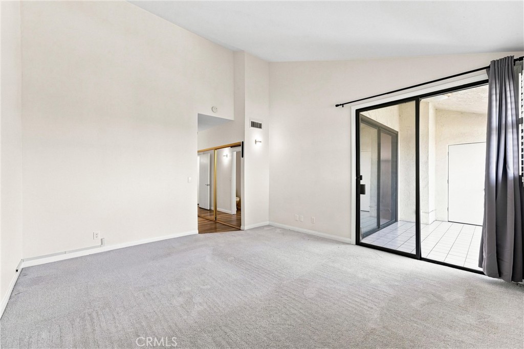 4835 E Anaheim 309
