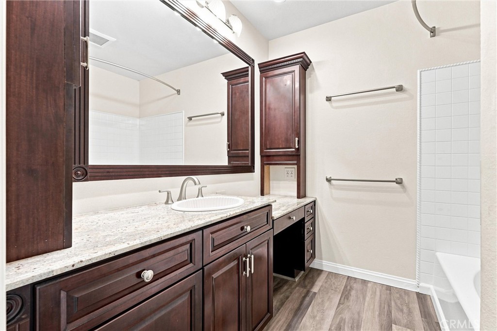 4835 E Anaheim 309
