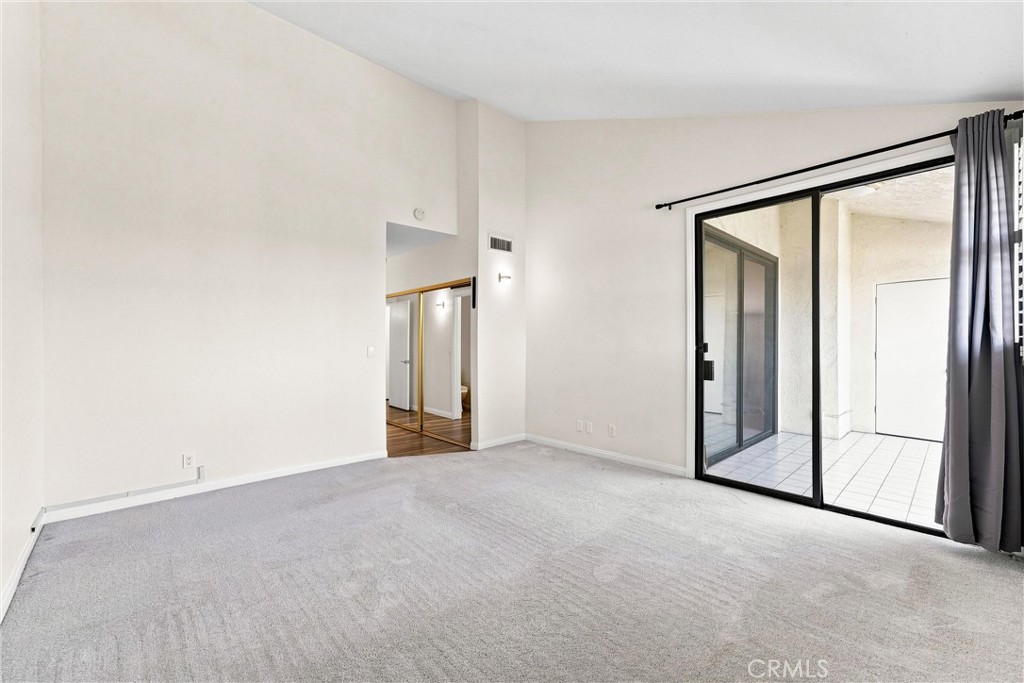 4835 E Anaheim 309