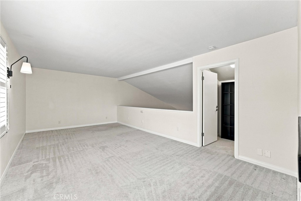 4835 E Anaheim 309