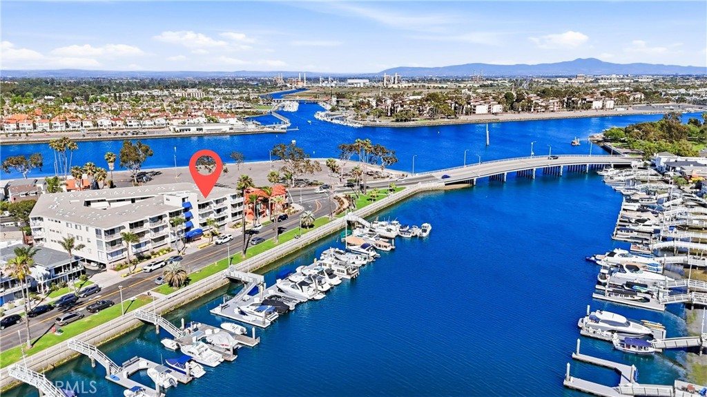383 Bay Shore 203