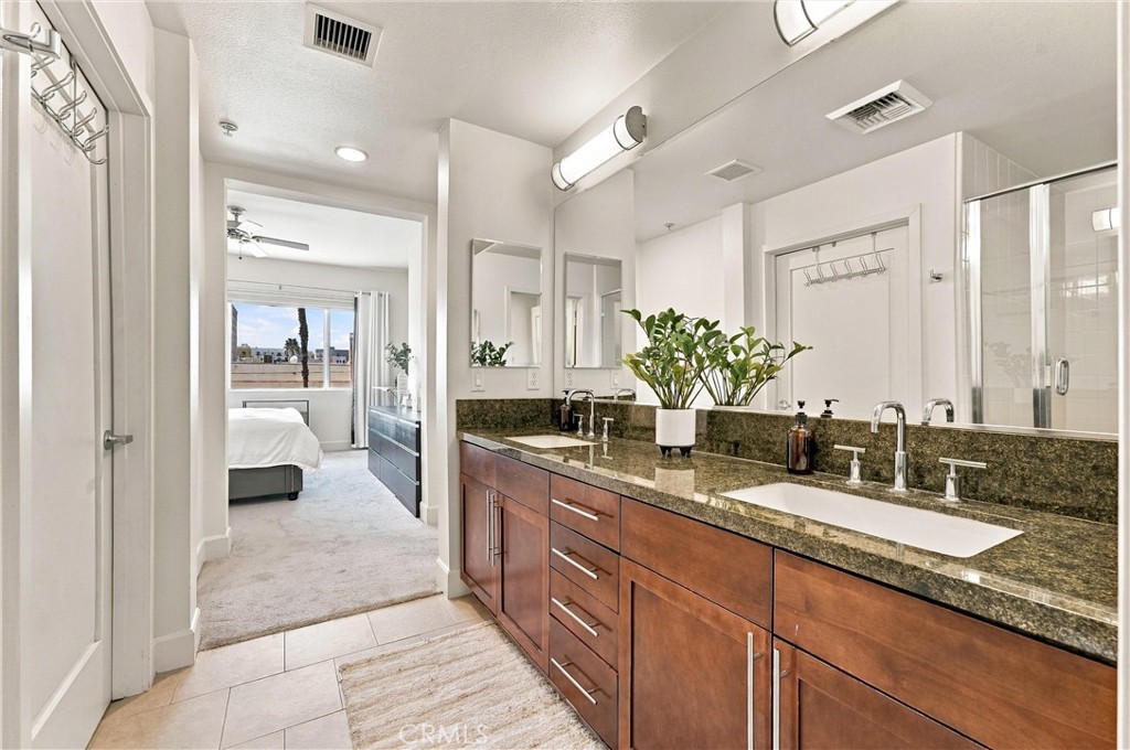 300 E 4th Street 122