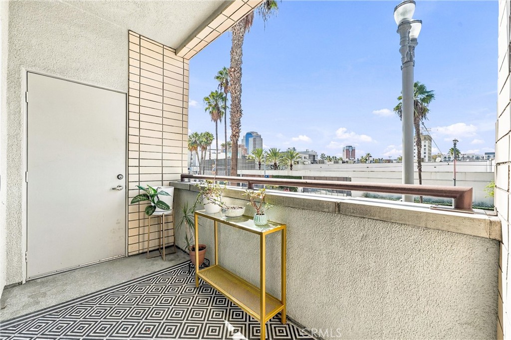 300 E 4th Street 122