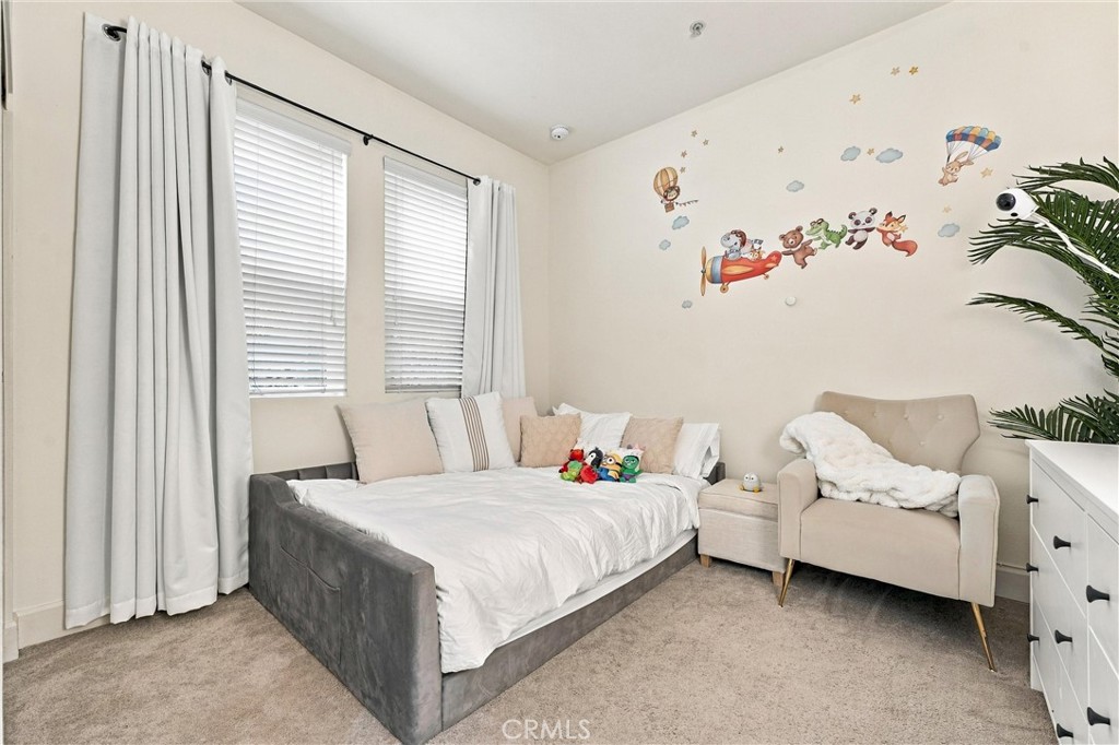 300 E 4th Street 122