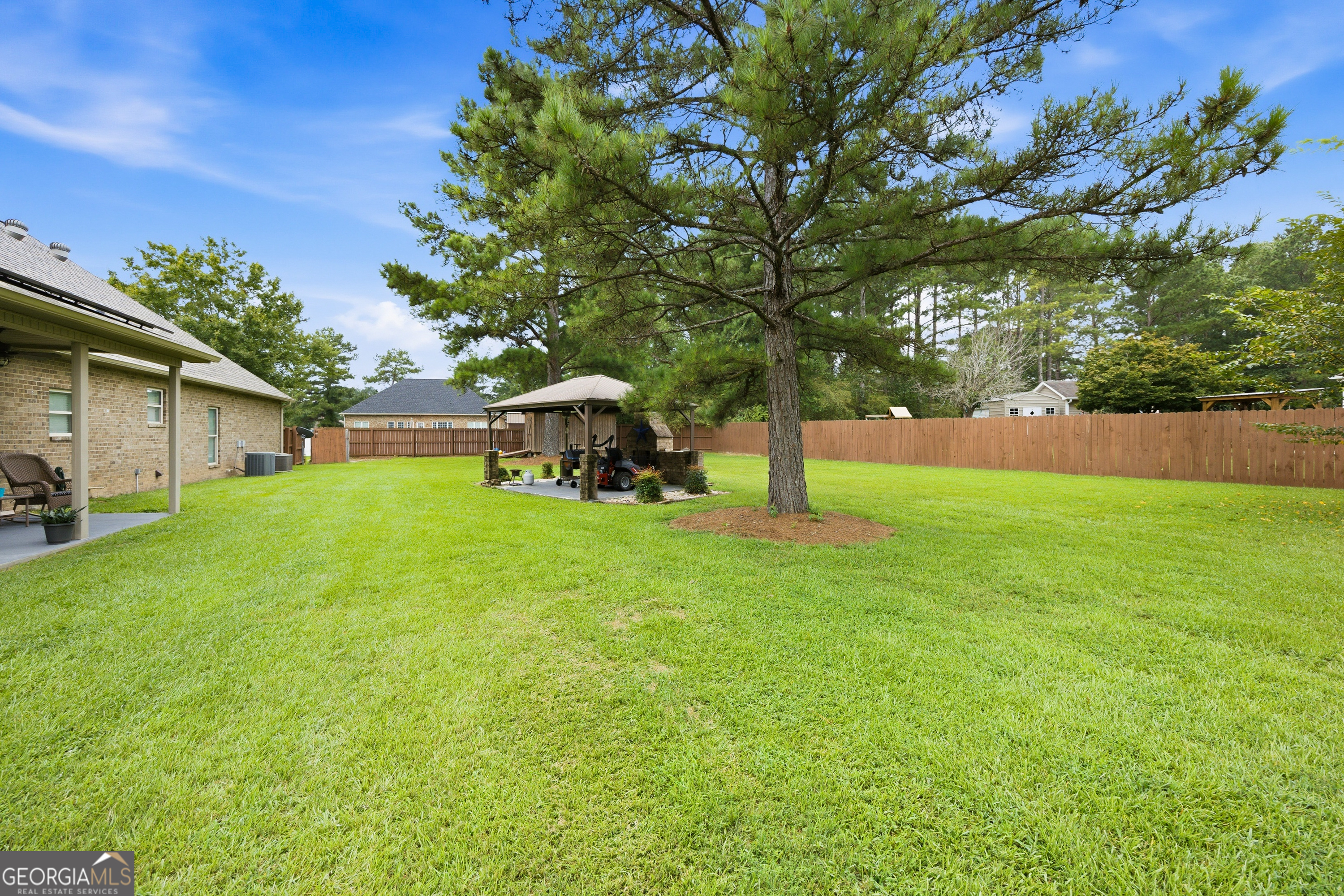 125 J Drive S