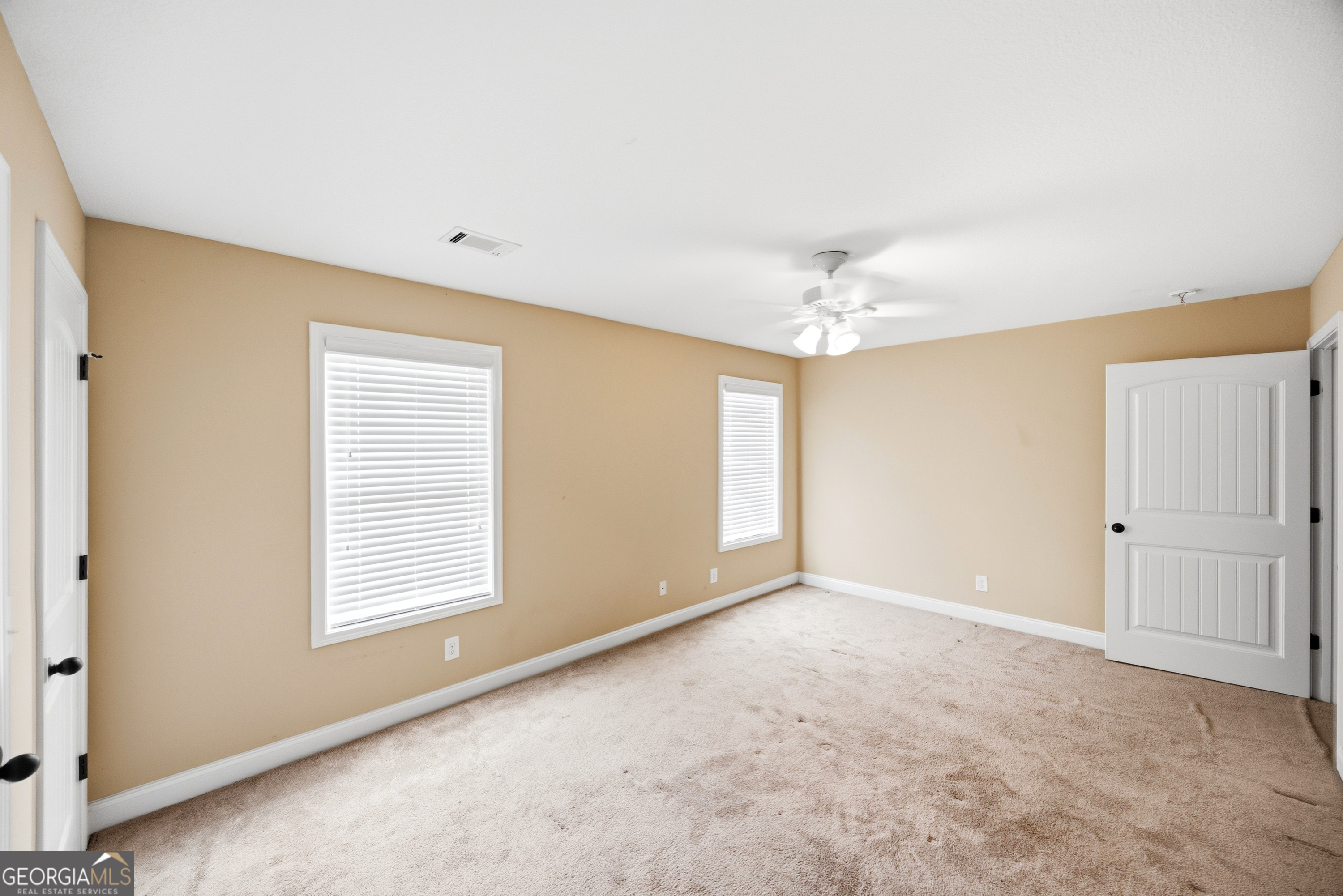 125 J Drive S