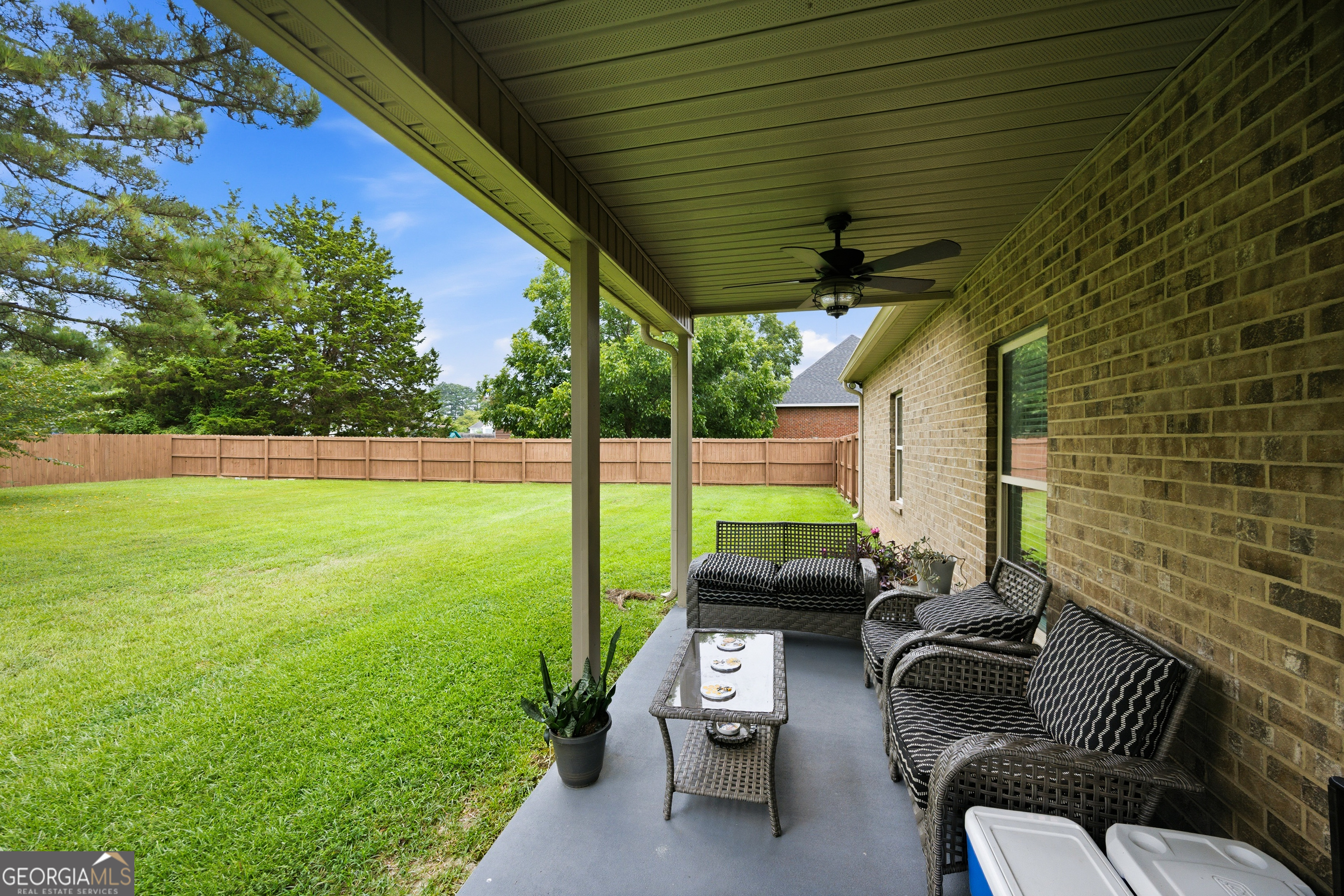 125 J Drive S