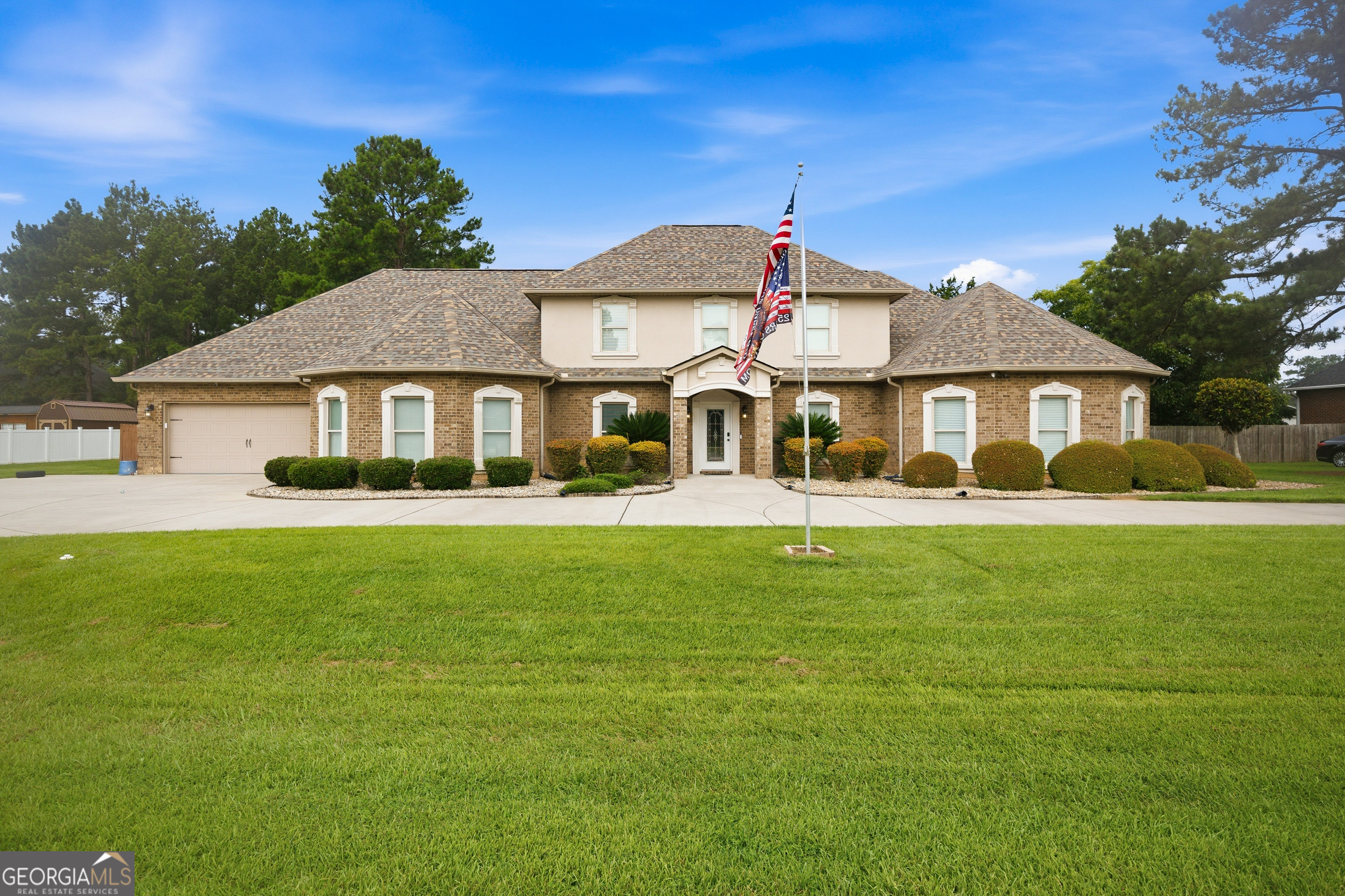 125 J Drive S