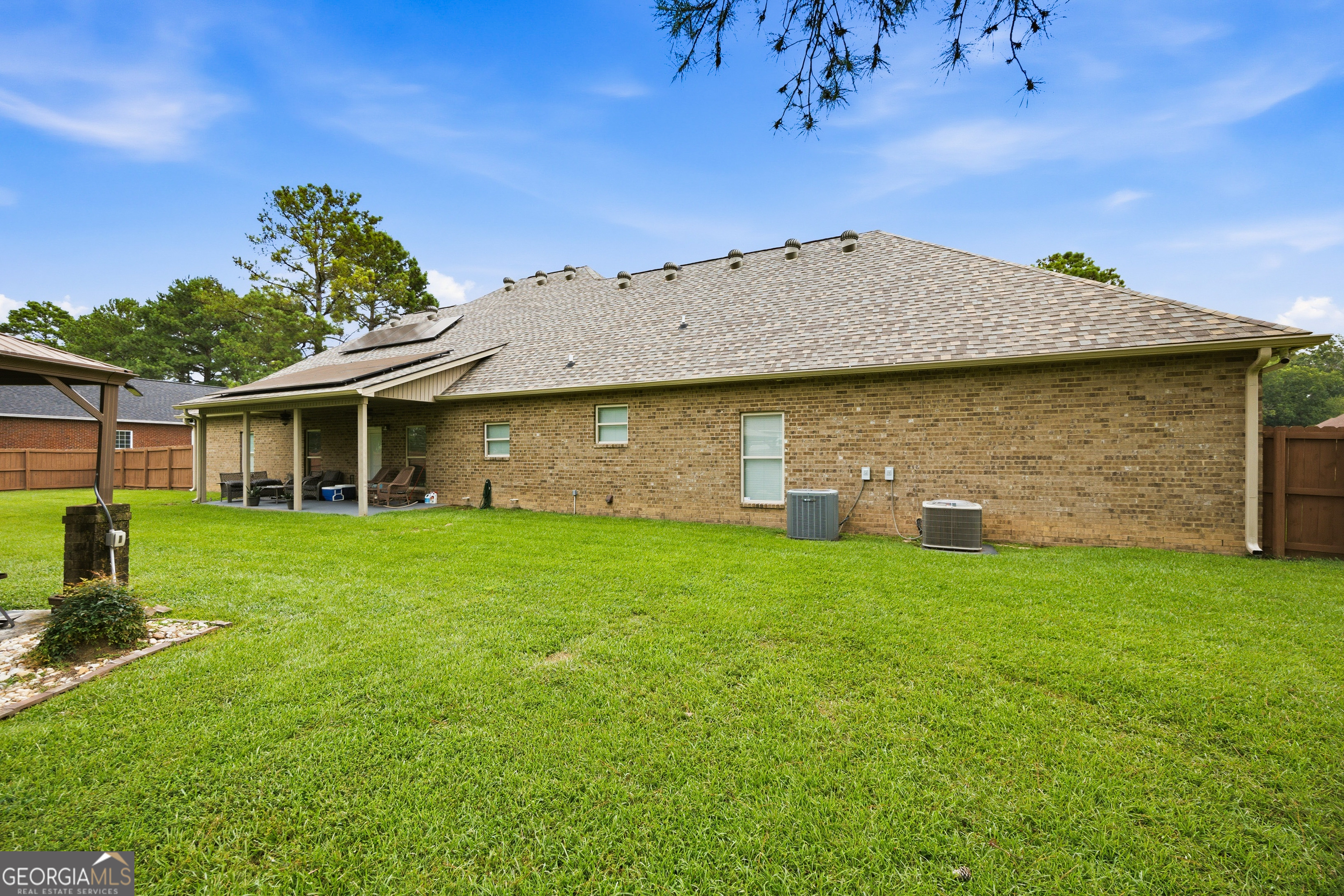 125 J Drive S