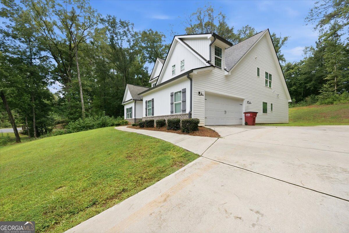 5940 Wesleyan Drive N
